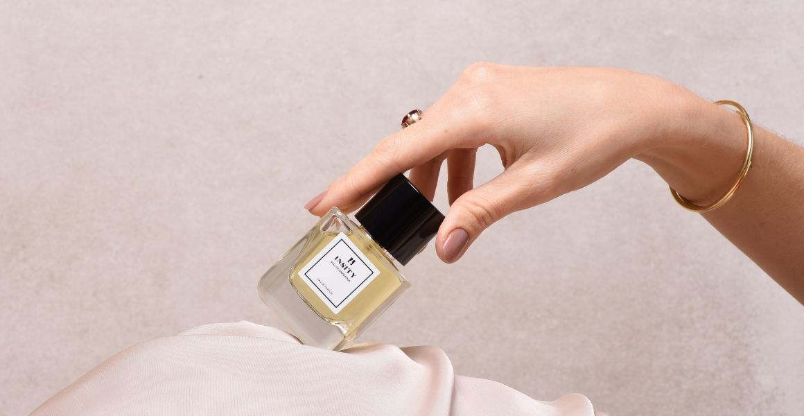 Perfumy na różne okazje. Zapachowy savoir-vivre: Jak używać perfum na różne okazje?
